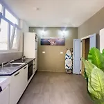 Modern & Stylish In Charming Town Of Bormla By 360 Estates Lejlighed *