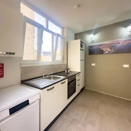 Modern & Stylish In Charming Town Of Bormla By 360 Estates Daire Cospicua