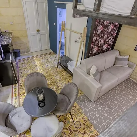Daire Modern & Stylish In Charming Town Of Bormla By 360 Estates