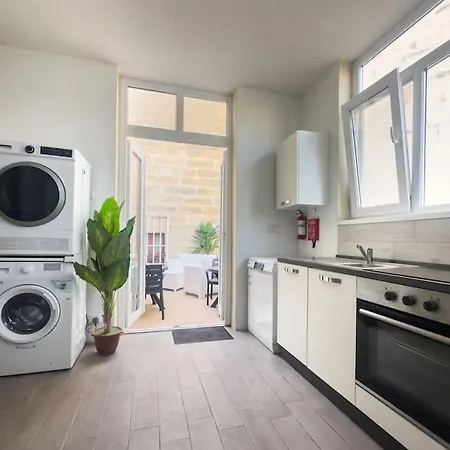 Appartamento Modern & Stylish In Charming Town Of Bormla By 360 Estates Cospicua