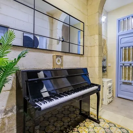 Modern & Stylish In Charming Town Of Bormla By 360 Estates * Cospicua