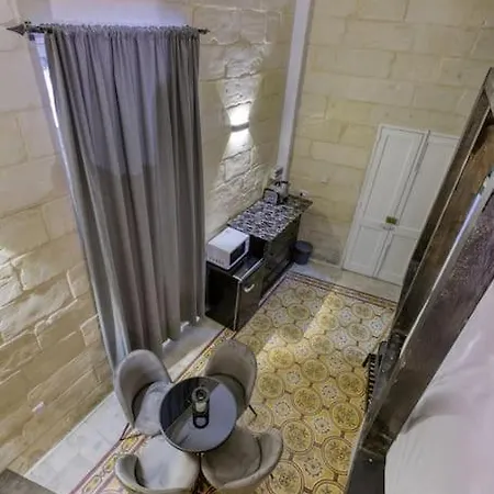 Modern & Stylish In Charming Town Of Bormla By 360 Estates Appartamento *