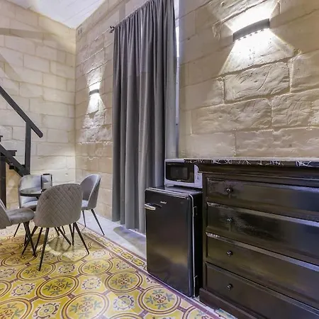 Modern & Stylish In Charming Town Of Bormla By 360 Estates Apartamento Cospicua