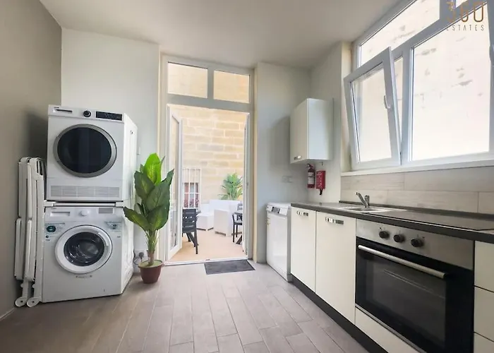 아파트 Modern & Stylish In Charming Town Of Bormla By 360 Estates Cospicua