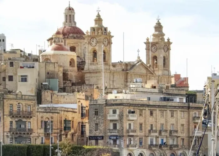 Modern & Stylish In Charming Town Of Bormla By 360 Estates * Cospicua