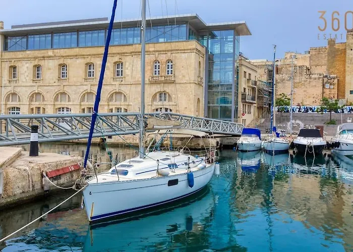 Modern & Stylish In Charming Town Of Bormla By 360 Estates Cospicua