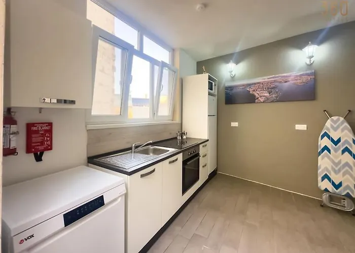 Modern & Stylish In Charming Town Of Bormla By 360 Estates 아파트 Cospicua