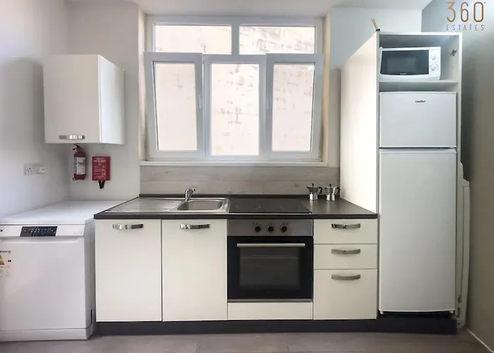 아파트 Modern & Stylish In Charming Town Of Bormla By 360 Estates Cospicua