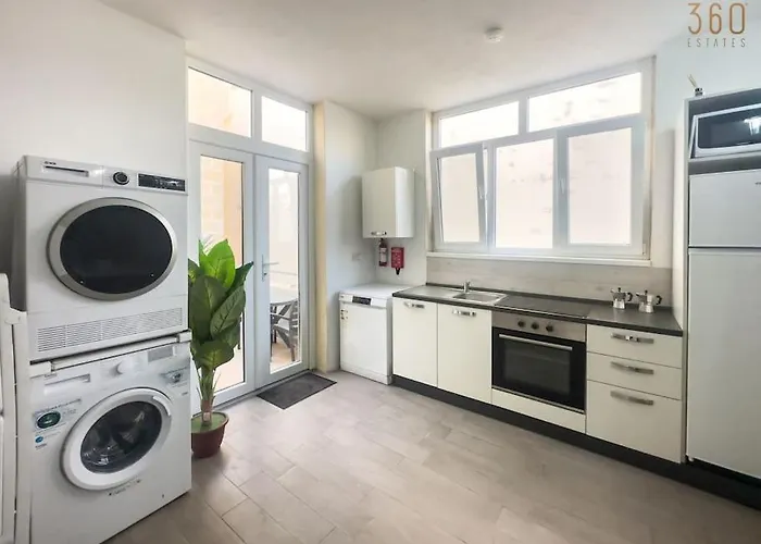 아파트 Modern & Stylish In Charming Town Of Bormla By 360 Estates Cospicua