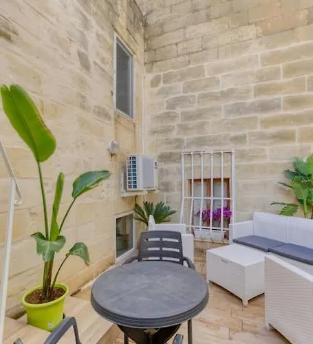 Modern & Stylish In Charming Town Of Bormla By 360 Estates 아파트 Cospicua